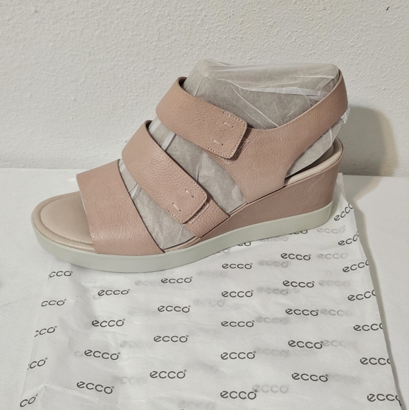 NEW Ecco shape wedge plateau sandal size 10-10.5 - Picture 2 of 5